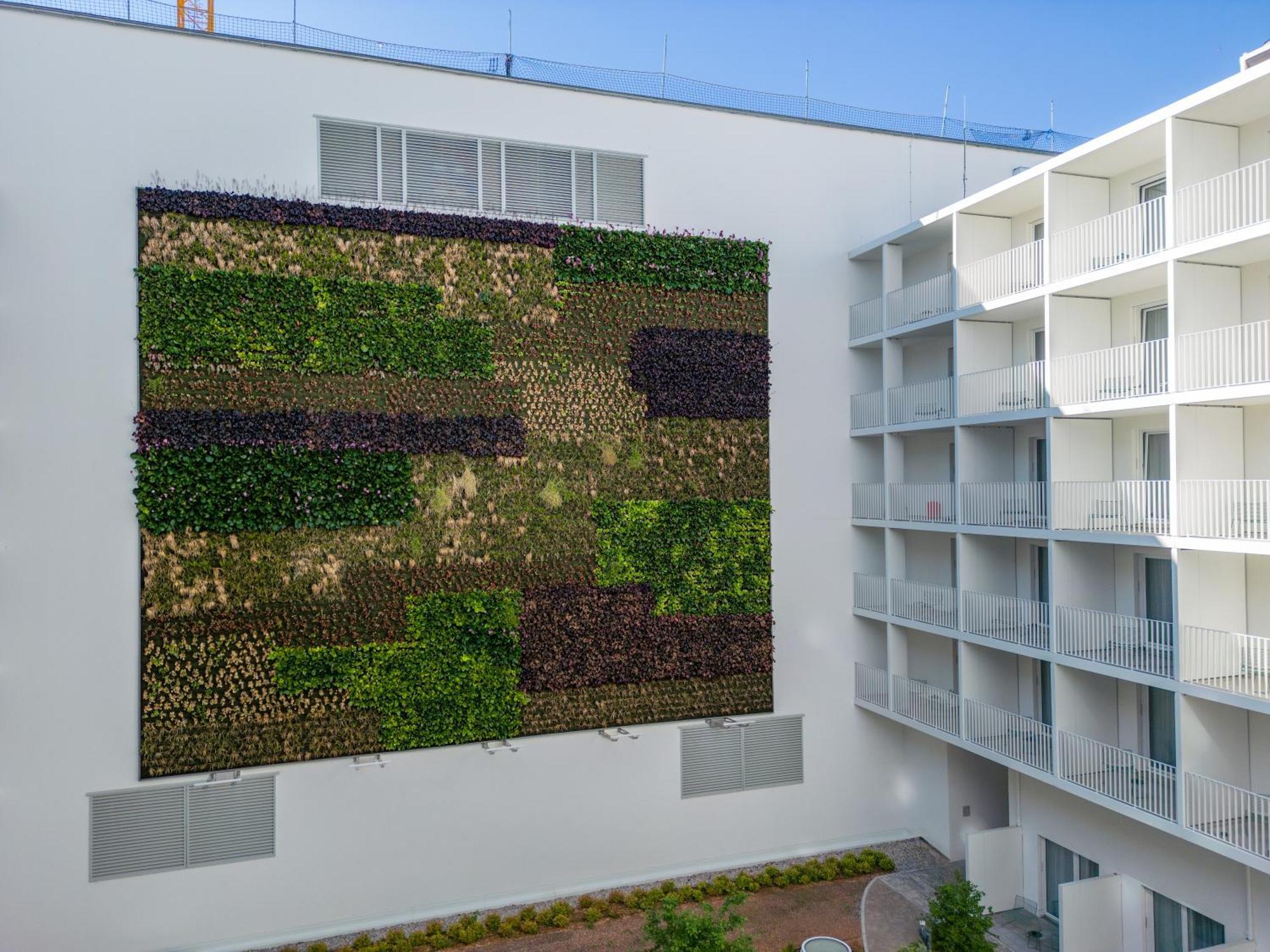 Apartahotel Revo